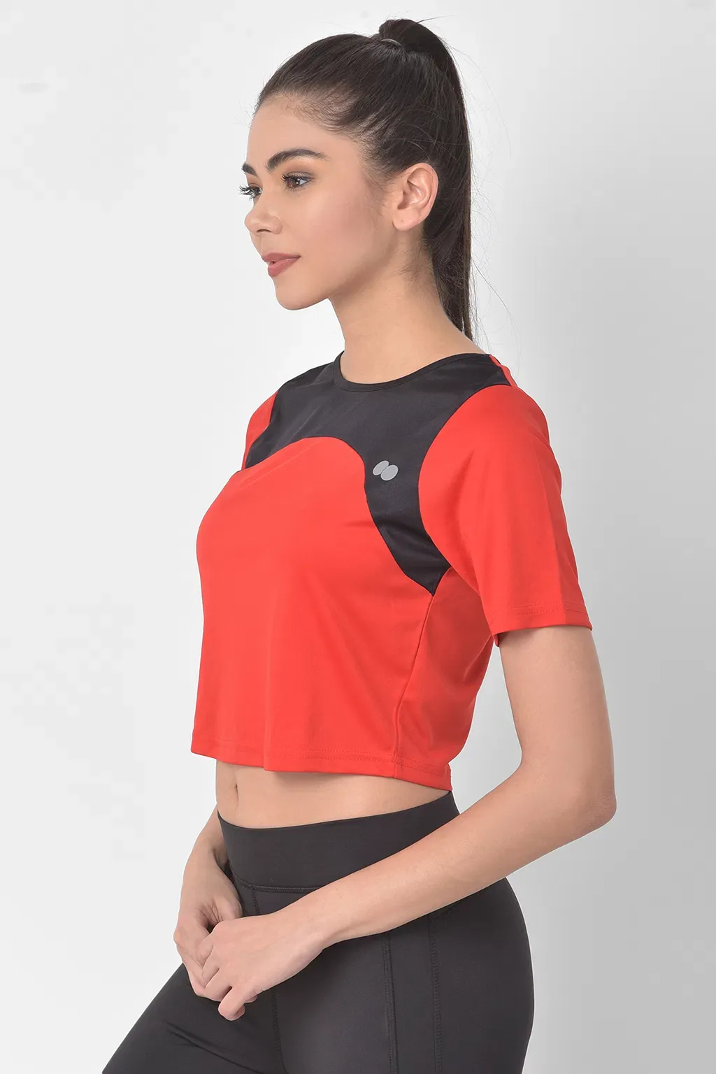 Comfort Fit Active Cropped T-shirt in Red with Yoke Panel image 3