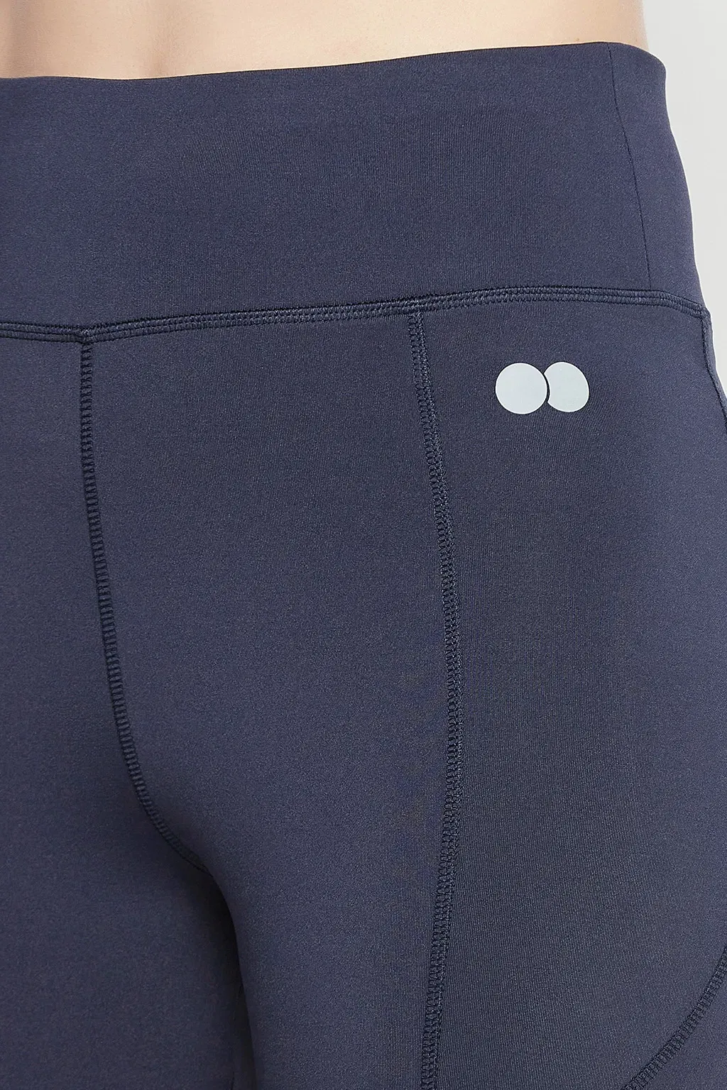 High-Rise Active Tights in Navy with Side Pocket