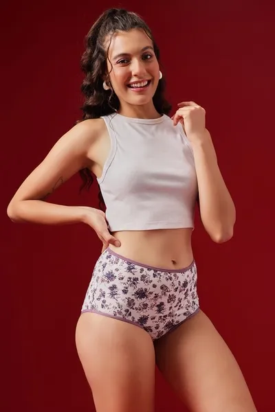 High Waist Floral Print Hipster Panty in Light Pink - Cotton image 4