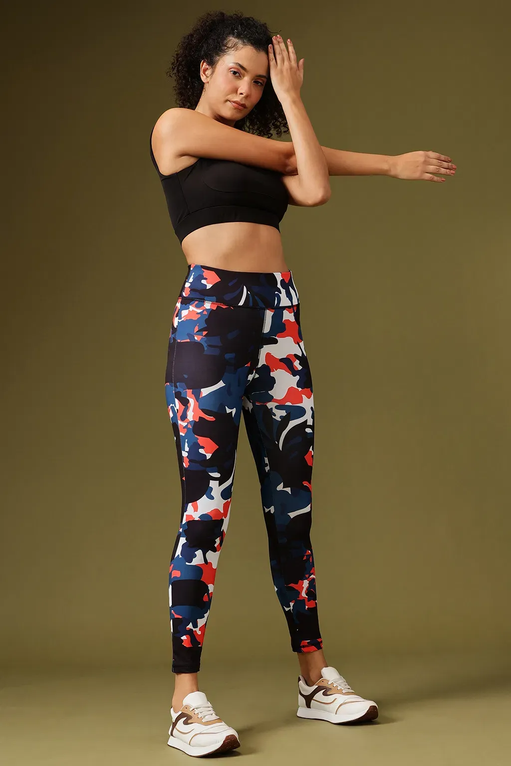 Snug Fit Ankle-Length High-Rise Active Camouflage Print Tights in Blue image 6