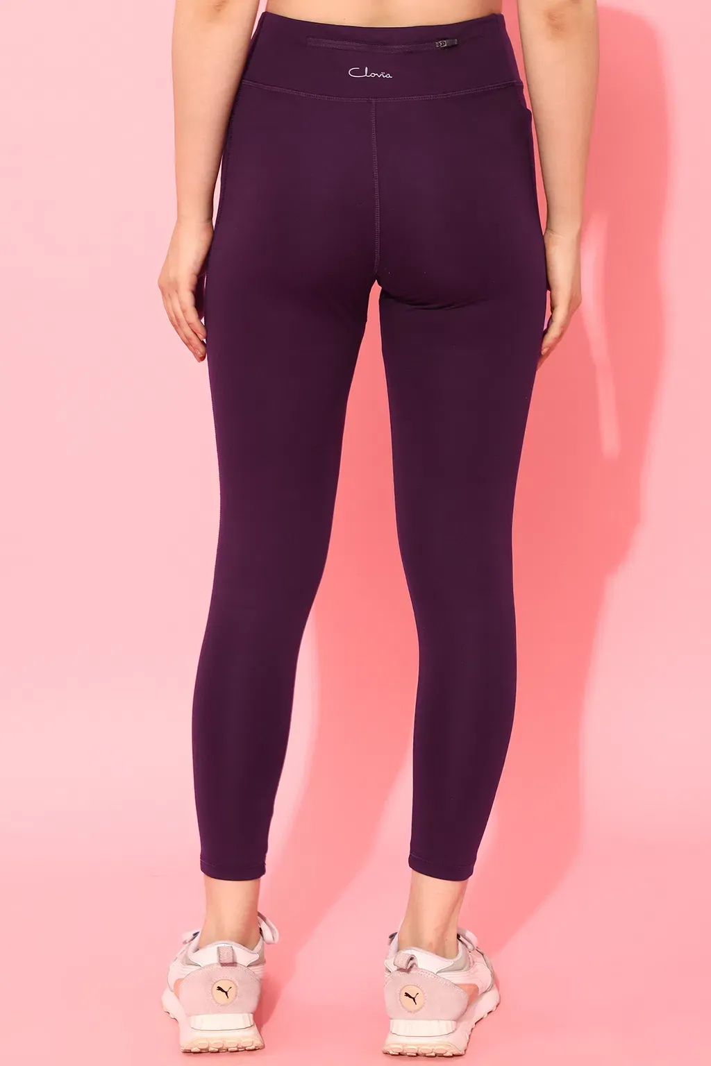 Snug-Fit High-Waist 4 Pocket Active Tights in Wine Colour image 2