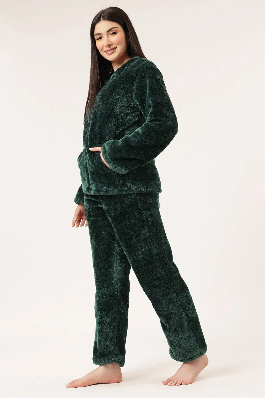 Warm & Fluffy Jacket & Pyjama Set in Bottle Green - Fleece image 2