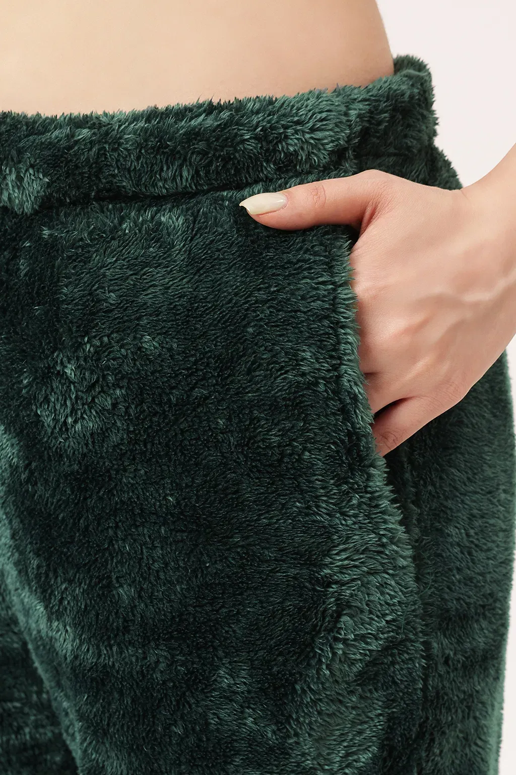 Warm & Fluffy Jacket & Pyjama Set in Bottle Green - Fleece image 6